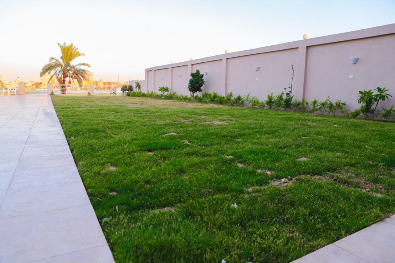 Royal Nile Villa - Pool View Apartment 1 الأقصر المظهر الخارجي الصورة
