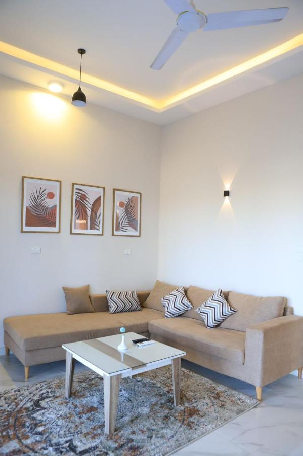 Royal Nile Villa - Pool View Apartment 1 الأقصر المظهر الخارجي الصورة