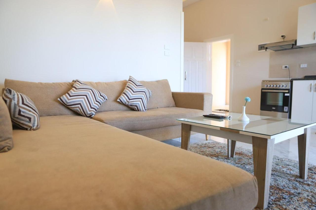 Royal Nile Villa - Pool View Apartment 1 الأقصر المظهر الخارجي الصورة