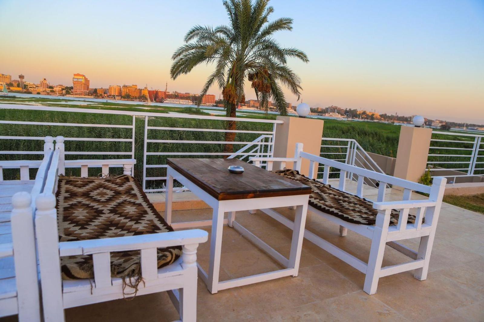 Royal Nile Villa - Pool View Apartment 1 الأقصر المظهر الخارجي الصورة